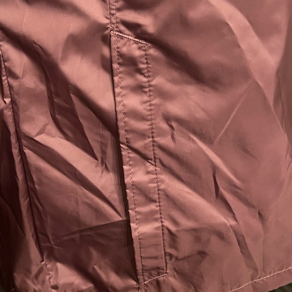 Columbia Women's Large Two-Tone Pink & Mauve Windbreaker Jacket - Picture 4 of 7